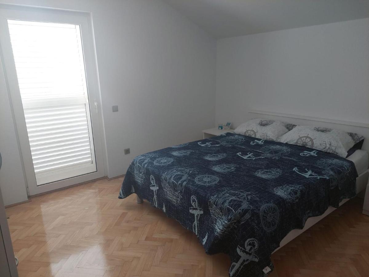 Apartments "Jope I Toni" Biograd Na Moru Exterior photo